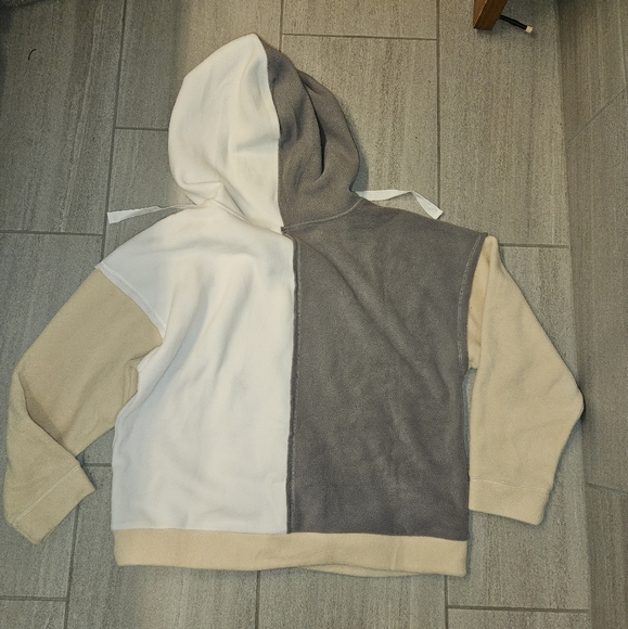 NWT Bibi fleece color block hoodie size large - Picture 4 of 9